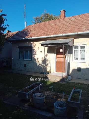Eladó családi ház, Hajdúszoboszlón 31.5 M Ft, 2 szobás