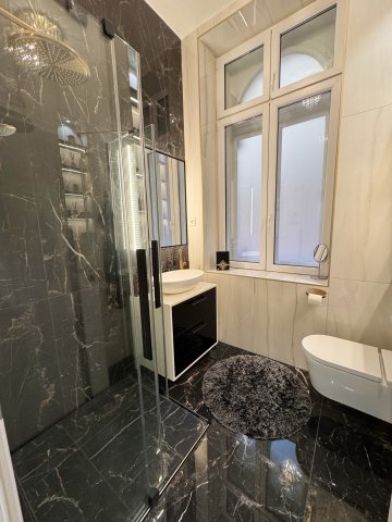 Eladó téglalakás, Budapesten, VI. kerületben 99.9 M Ft