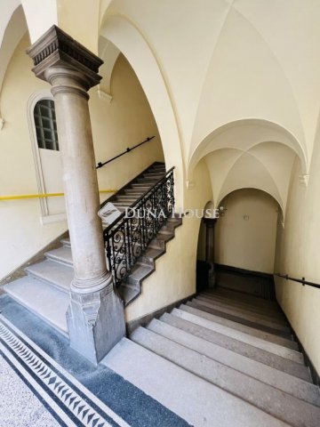 Kiadó téglalakás, albérlet, Budapesten, VII. kerületben