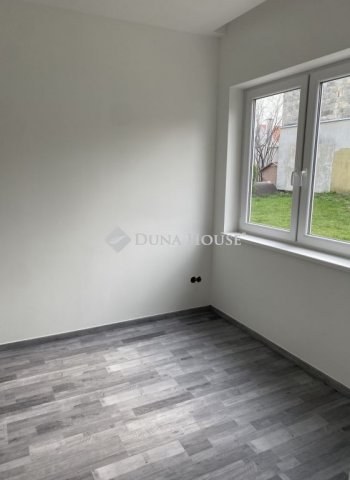 Kiadó ikerház, albérlet, Budapesten, XXII. kerületben, 3 szobás