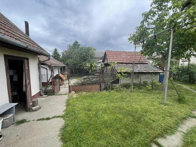 Eladó családi ház, Tóalmáson 34 M Ft, 3+1 szobás