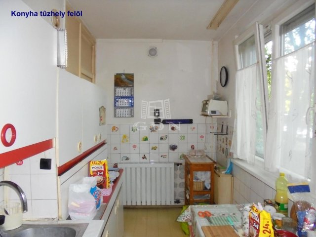 Eladó panellakás, Budapesten, XXI. kerületben 83 M Ft, 3+2 szobás