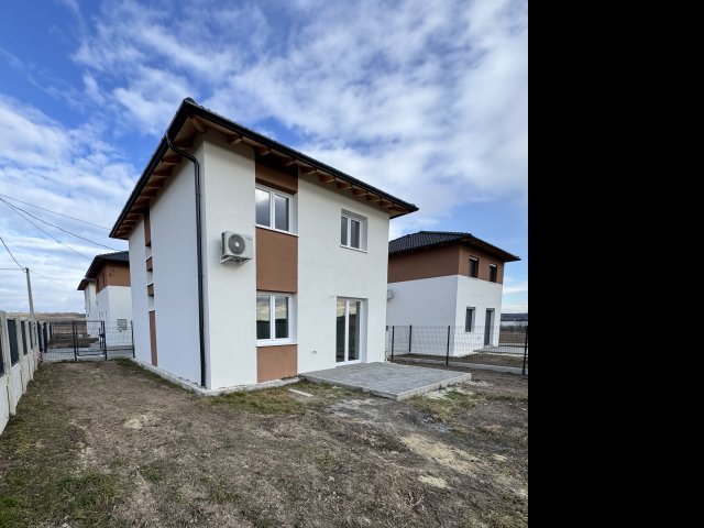 Eladó családi ház, Vácrátóton 79.9 M Ft, 4 szobás