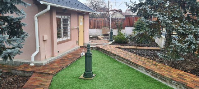 Eladó családi ház, Szigetszentmiklóson 35 M Ft, 1 szobás