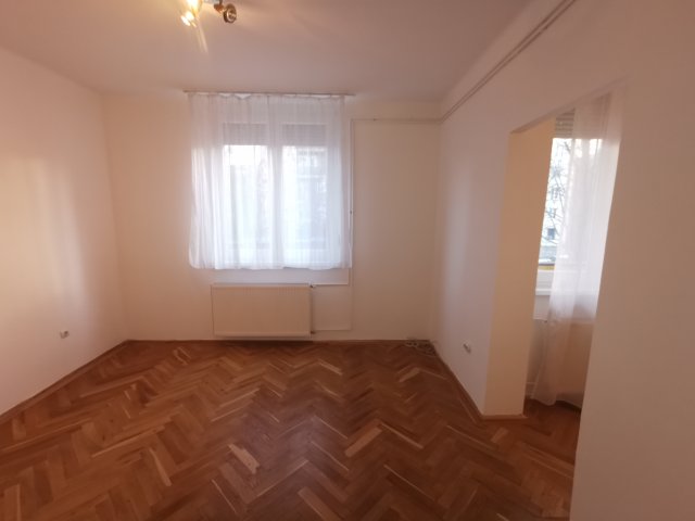 Eladó téglalakás, Budapesten, XXI. kerületben 49.5 M Ft