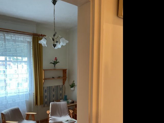 Eladó téglalakás, Veszprémben 67.5 M Ft, 3 szobás