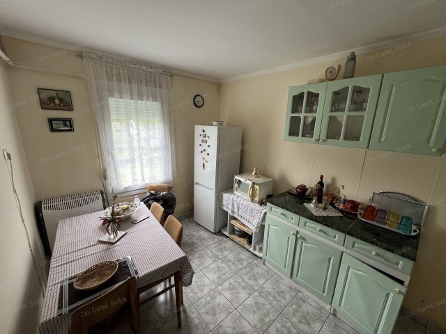 Eladó családi ház, Balatonmáriafürdőn 65 M Ft, 4+1 szobás