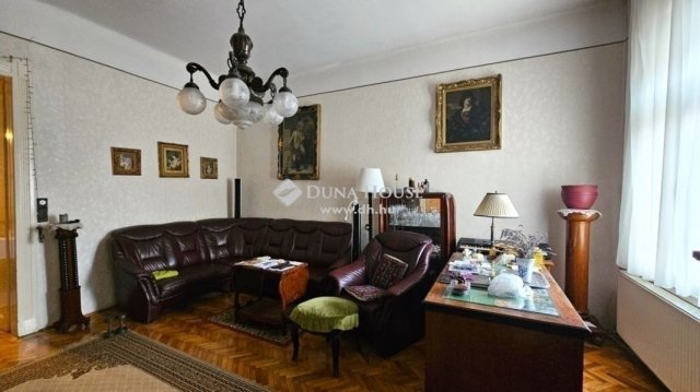 Eladó családi ház, Budapesten, X. kerületben 170 M Ft, 6 szobás