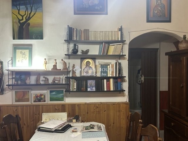 Eladó családi ház, Budapesten, IV. kerületben 79 M Ft, 3 szobás