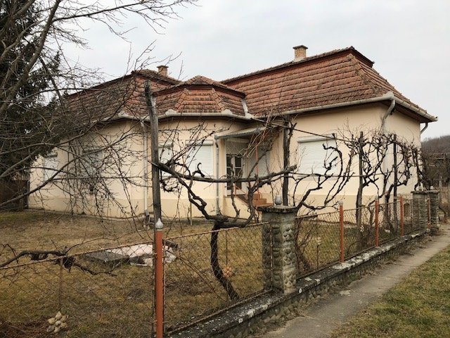 Eladó családi ház, Pilinyen 16.5 M Ft, 4 szobás
