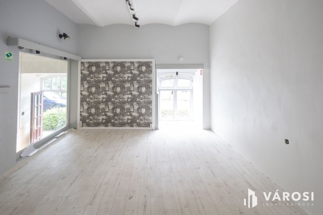 Eladó üzlethelyiség, Gyulán 24.9 M Ft / költözzbe.hu