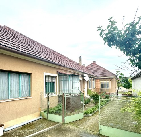 Eladó családi ház, Palotabozsokon 54.9 M Ft, 6 szobás