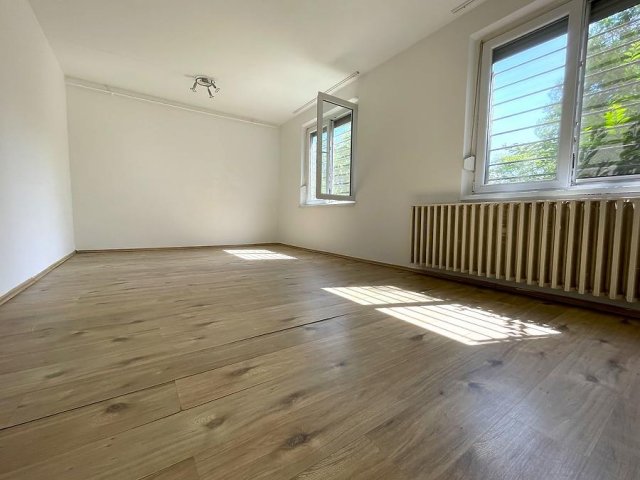 Eladó panellakás, Budapesten, IV. kerületben 36.5 M Ft, 1 szobás