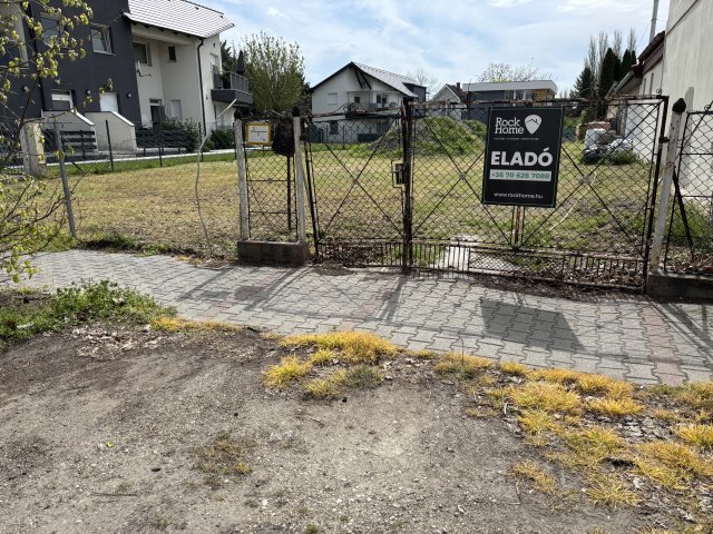 Eladó telek, Siófokon 50 M Ft / költözzbe.hu