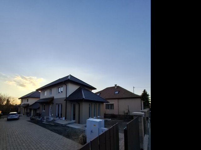 Eladó ikerház, Fóton 108 M Ft, 2+3 szobás / költözzbe.hu