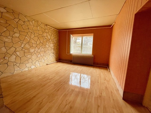 Eladó családi ház, Alsópetényen 31.8 M Ft, 3 szobás