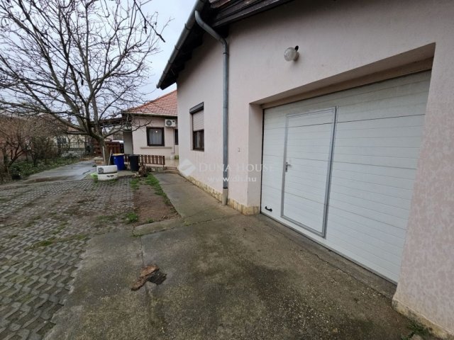 Eladó családi ház, Üllőn 69.9 M Ft, 5 szobás