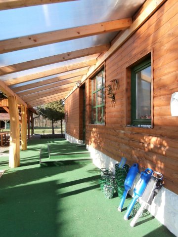 Eladó hotel, Kemecsén 100 M Ft / költözzbe.hu