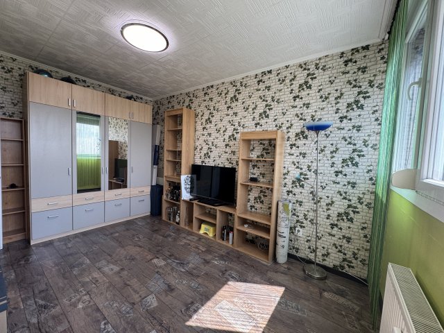Eladó panellakás, Szentendrén 52.9 M Ft, 2 szobás