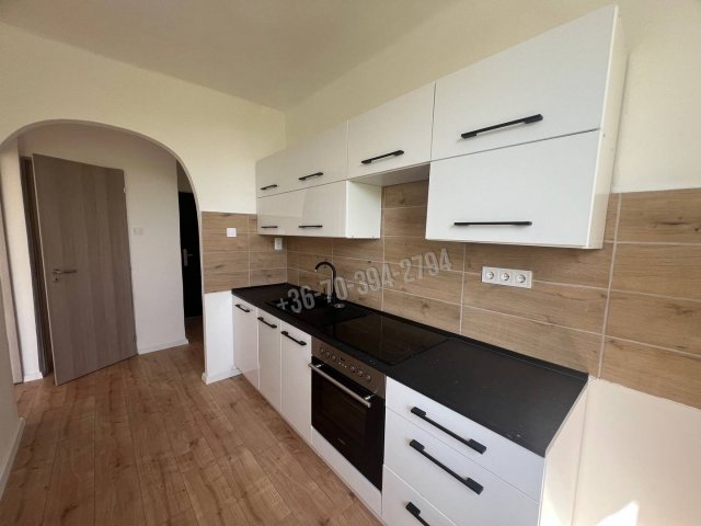 Kiadó téglalakás, albérlet, Oroszlányban 160 E Ft / hó