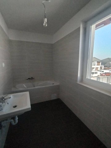 Eladó ikerház, Gödön 110 M Ft, 5 szobás / költözzbe.hu