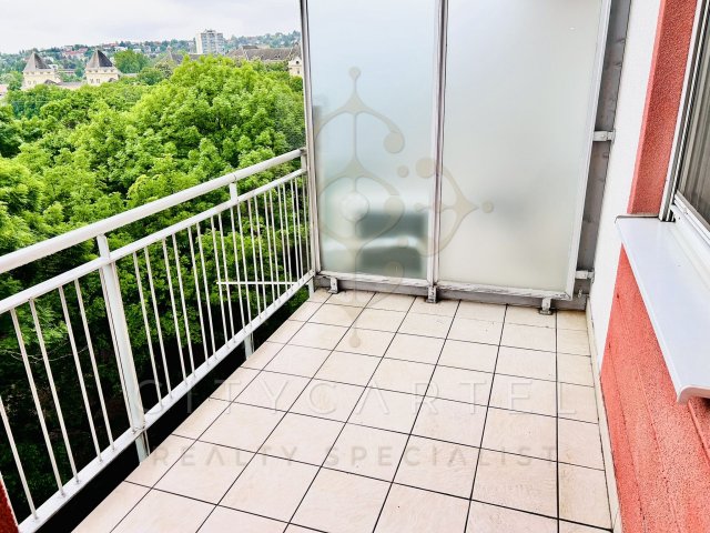 Eladó téglalakás, Budapesten, XI. kerületben 99.9 M Ft, 1 szobás