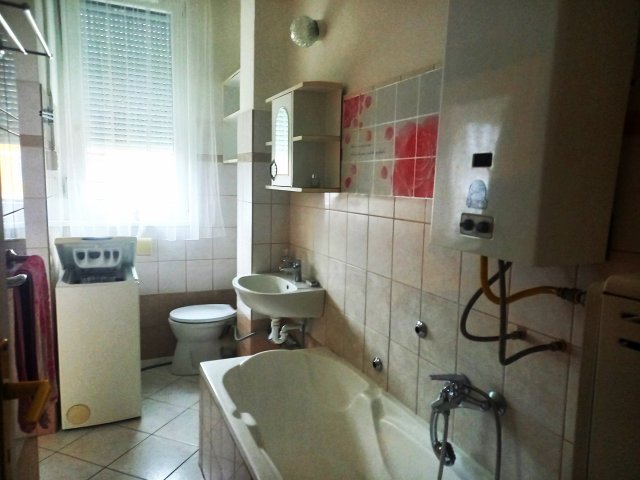 Kiadó téglalakás, albérlet, Gyöngyösön 110 E Ft / hó