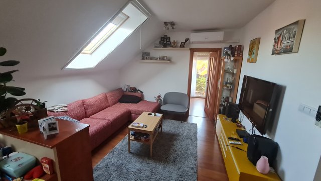 Eladó téglalakás, Budakeszin 69.9 M Ft, 4 szobás