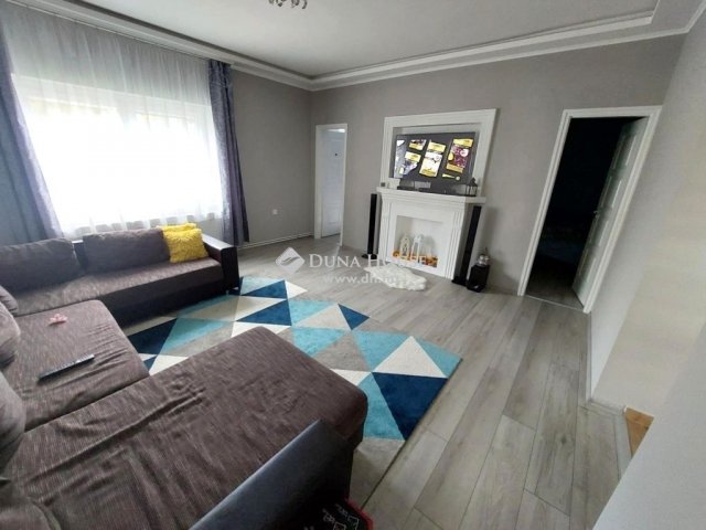 Eladó családi ház, Kecskeméten 74.5 M Ft, 4 szobás