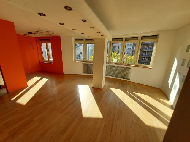 Eladó téglalakás, Budapesten, IX. kerületben 110 M Ft, 2 szobás