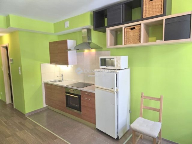 Kiadó téglalakás, albérlet, Budapesten, VIII. kerületben