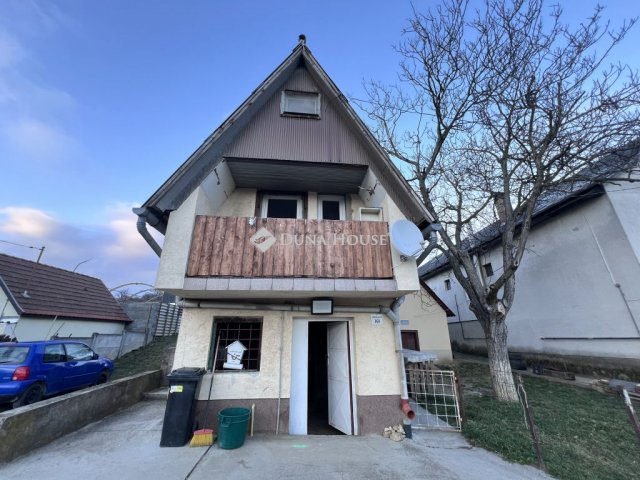 Eladó családi ház, Nagysápon 15.8 M Ft, 2 szobás