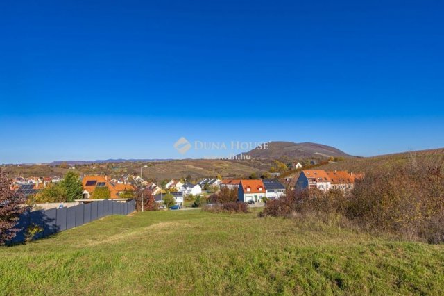 Eladó telek, Egerben 139.8 M Ft / költözzbe.hu