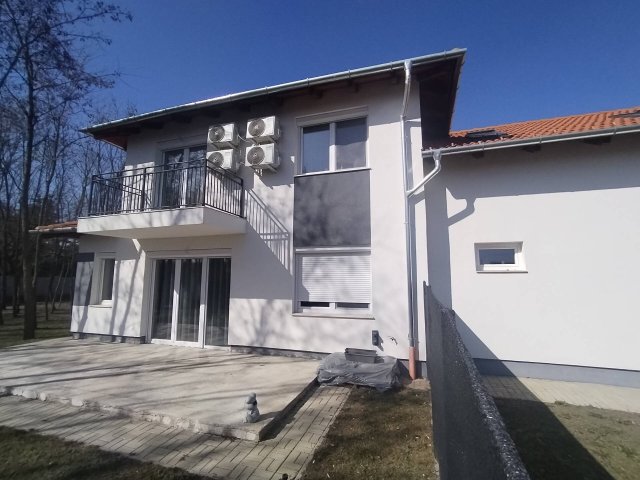 Eladó ikerház, Gödön 110 M Ft, 5 szobás / költözzbe.hu