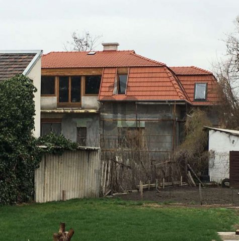Eladó családi ház, Budapesten, XV. kerületben 99.99 M Ft
