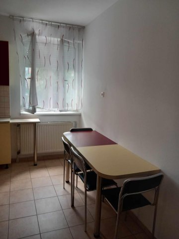 Kiadó téglalakás, albérlet, Nyíregyházán 140000 E Ft / hó