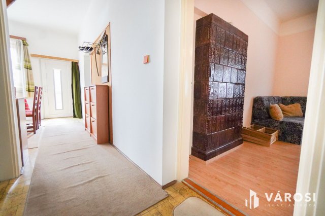Eladó családi ház, Kápolnásnyéken 94.9 M Ft, 4 szobás
