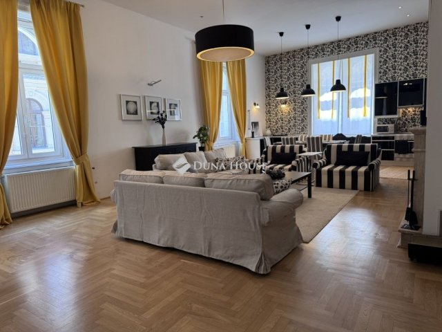 Kiadó téglalakás, albérlet, Budapesten, VI. kerületben