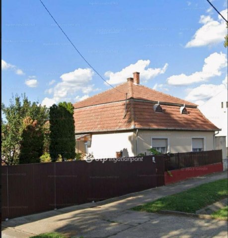 Eladó családi ház, Hajdúböszörményen 65 M Ft, 3 szobás