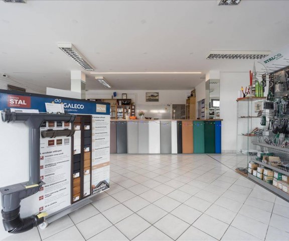 Eladó ipari ingatlan, Vácon 135 M Ft / költözzbe.hu