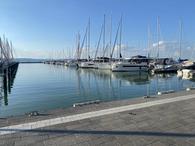 Eladó téglalakás, Balatonlelleén 52.5 M Ft, 1 szobás