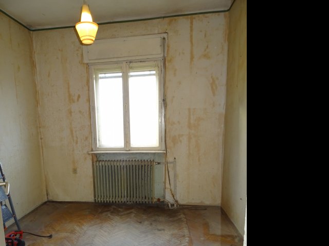 Eladó családi ház, Szombathelyen 64.99 M Ft, 3 szobás