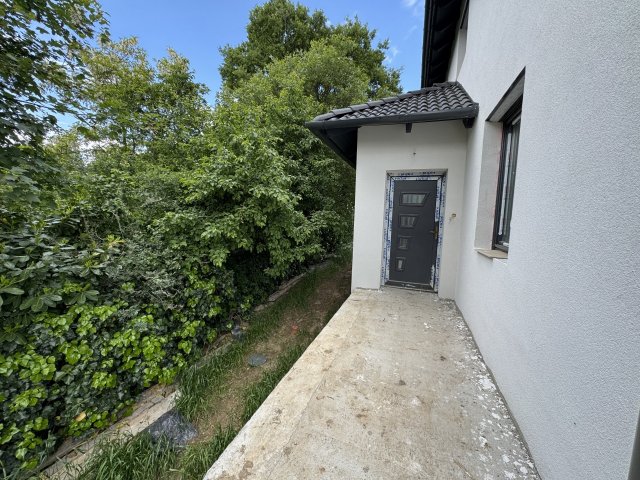 Eladó családi ház, Érden 139.9 M Ft, 5 szobás