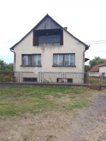 Eladó családi ház, Izsákon 29.9 M Ft, 3 szobás