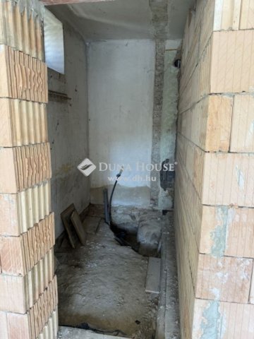 Eladó családi ház, Kölesden 12 M Ft, 4 szobás