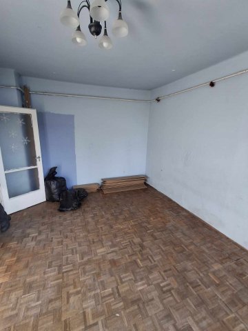Eladó panellakás, Bátonyterenyén 9.5 M Ft, 1 szobás