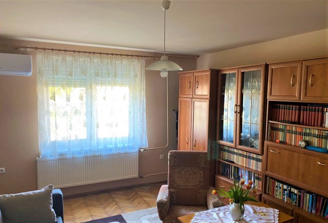 Eladó családi ház, Dombóváron 45 M Ft, 4 szobás
