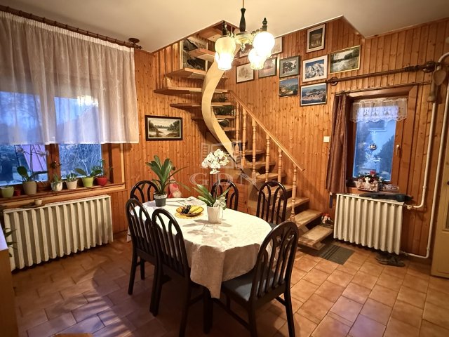 Eladó családi ház, Kecskeméten 89.9 M Ft, 4 szobás