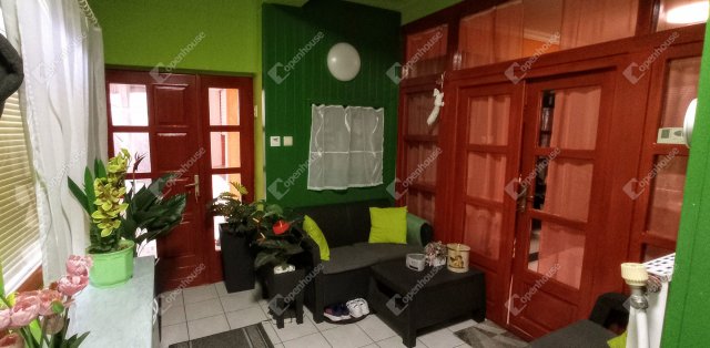 Eladó családi ház, Zalaszentivánon 90 M Ft, 5 szobás