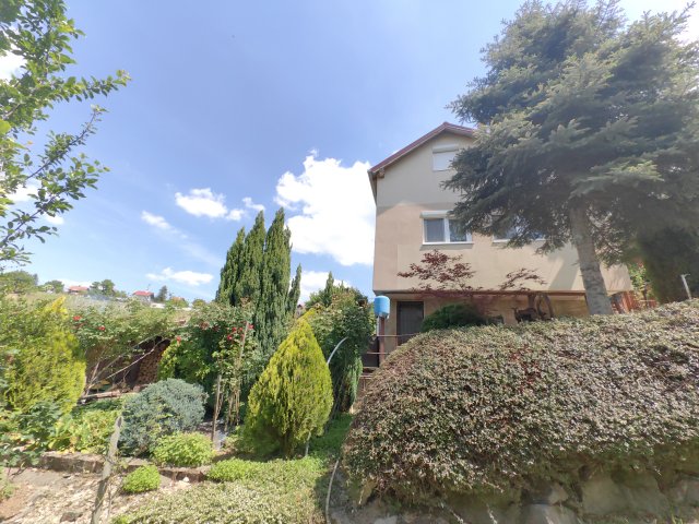 Eladó családi ház, Zalaegerszegen 34.99 M Ft, 1 szobás